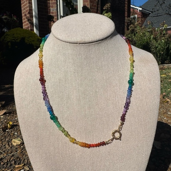 Natural Gemstone Beaded Necklace with 14kt solid gold clasp - Picture 5 of 15